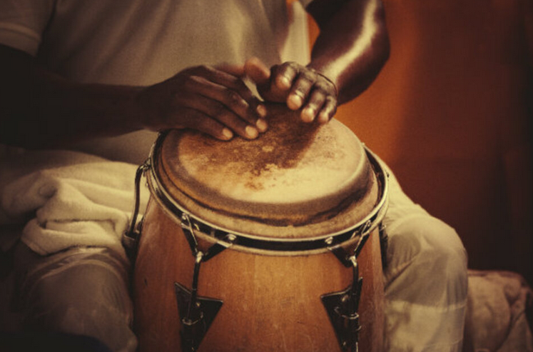 Grand Blind Test, suivi de Karaoke